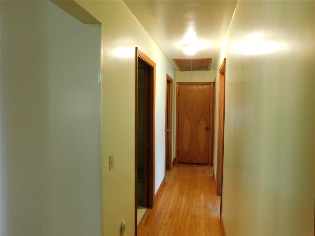 883 Main Street Hopkinton, RI 02832 - Photo 8 of 32 Gallery Image 8