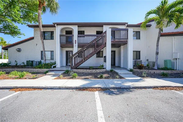 $328,000 | 1636 Stickney Point Road, Unit 36201, Sarasota, FL 34231