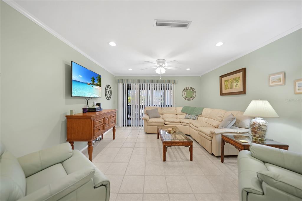 1636 Stickney Point Road, Unit 36201 Sarasota, FL 34231 - Photo 10 of 49