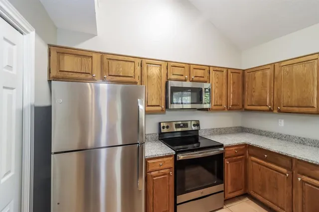 $2,020 | 2200 Empery Court, Arlington, TX 76017