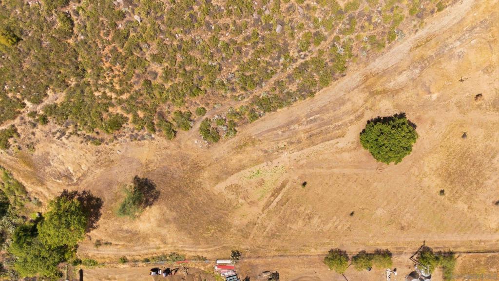 19526 Rancho Ballena Road Ramona, CA 92065 - Photo 15 of 18