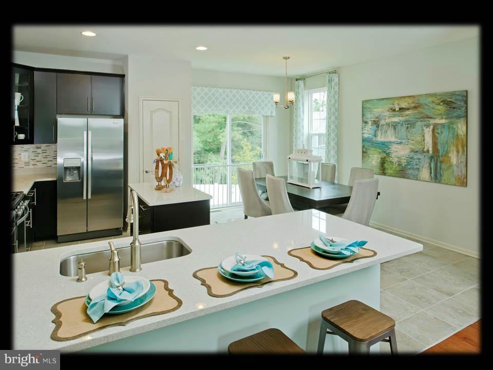 1037 Ramble Run Road Middle River, MD 21220 - Photo 3 of 19 FAMILY ROOM