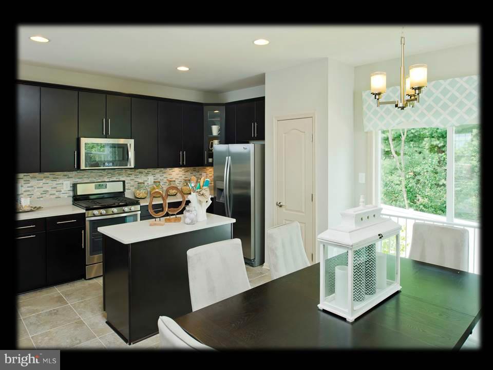 1037 Ramble Run Road Middle River, MD 21220 - Photo 4 of 19 CHEFS GRANITE KITCHEN