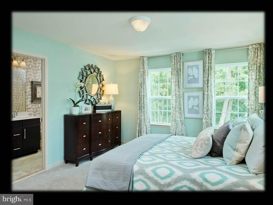 1037 Ramble Run Road Middle River, MD 21220 - Photo 9 of 19 OWNERS SUITE