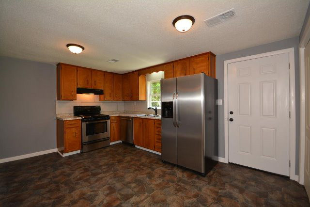 3228 Holt Road Augusta, GA 30909 - Photo 5 of 13 Kitchen