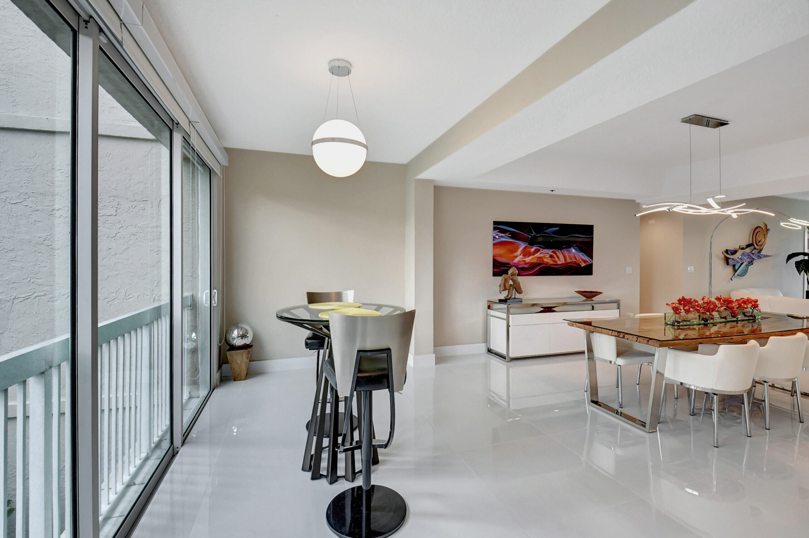 17031 Boca Club Boulevard, Unit 62B Boca Raton, FL 33487 - Photo 22 of 50 Sitting