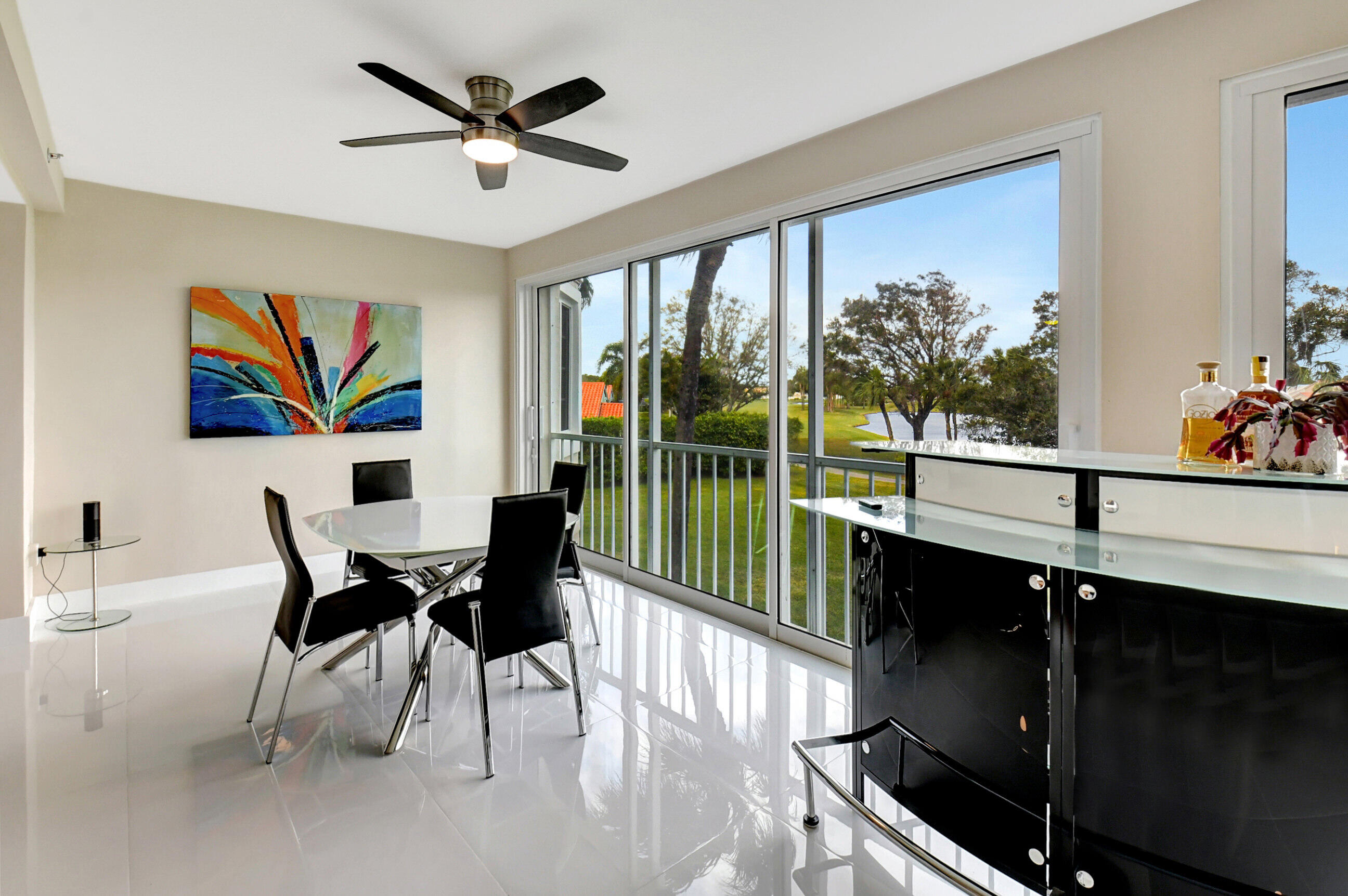 17031 Boca Club Boulevard, Unit 62B Boca Raton, FL 33487 - Photo 23 of 50 Sitting