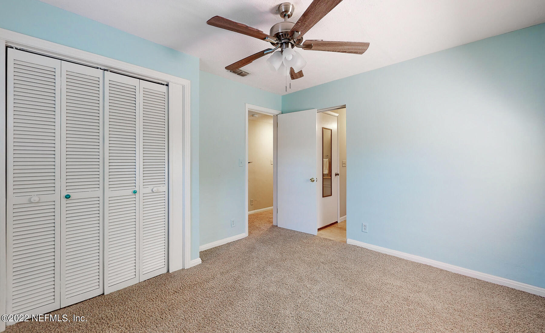 2540 Patsy Anne Drive Jacksonville, FL 32207 - Photo 16 of 34 Primary Bedroom