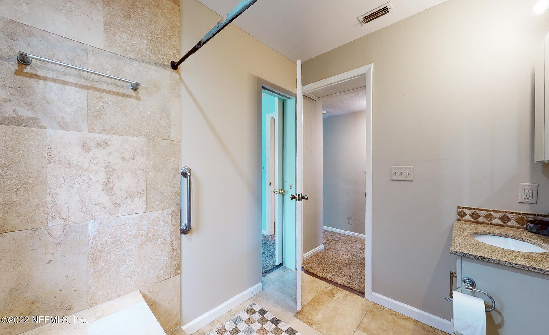 2540 Patsy Anne Drive Jacksonville, FL 32207 - Photo 18 of 34 Bathroom