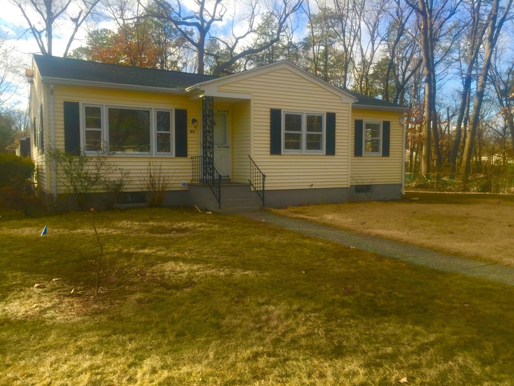 162 Brandon Avenue Springfield, MA 01119 - Photo 1 of 30 Gallery Image 1