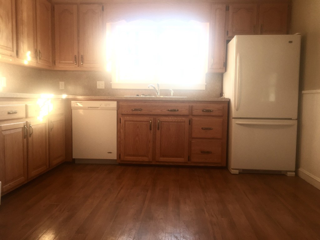 162 Brandon Avenue Springfield, MA 01119 - Photo 12 of 30 Gallery Image 12
