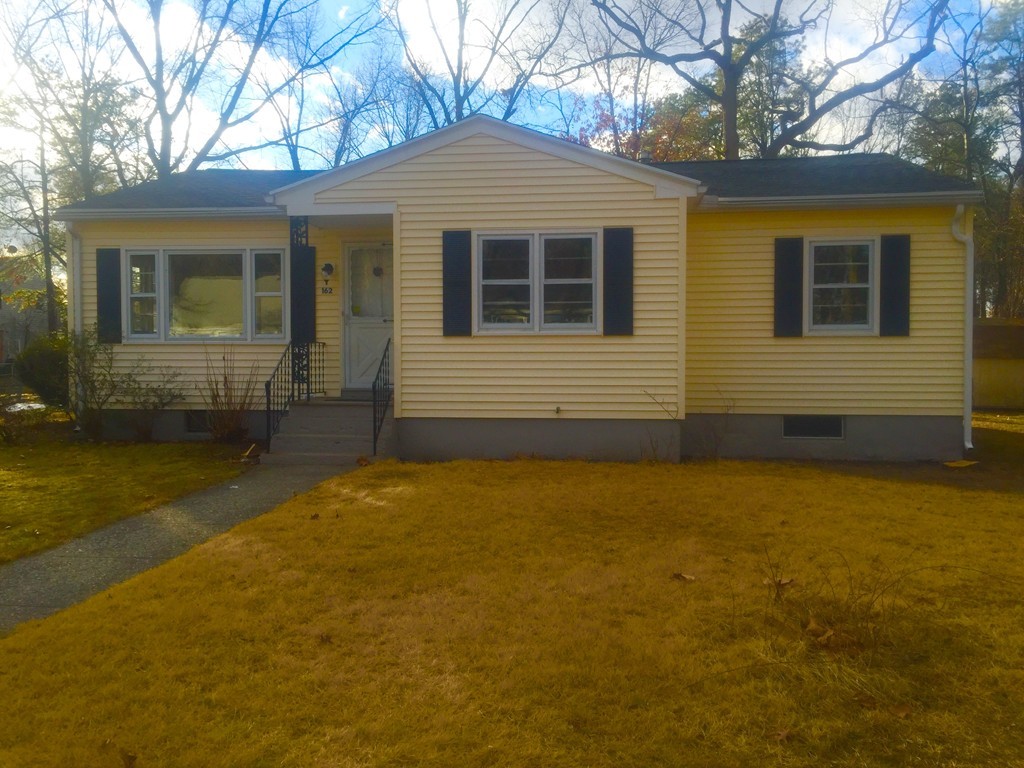 162 Brandon Avenue Springfield, MA 01119 - Photo 4 of 30 Gallery Image 4