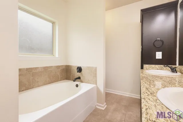 $257,000 | 4413 Boulevard Acadian Addis La, Addis, LA 70710