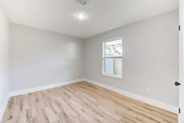 $289,000 | 847 Seamaster Drive, Houston, TX 77062