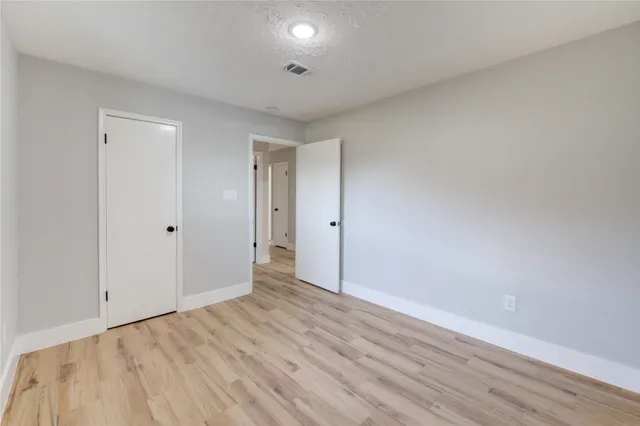 $289,000 | 847 Seamaster Drive, Houston, TX 77062