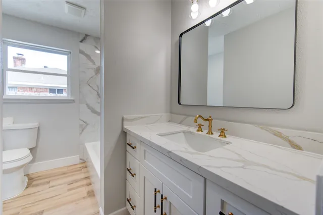 $289,000 | 847 Seamaster Drive, Houston, TX 77062