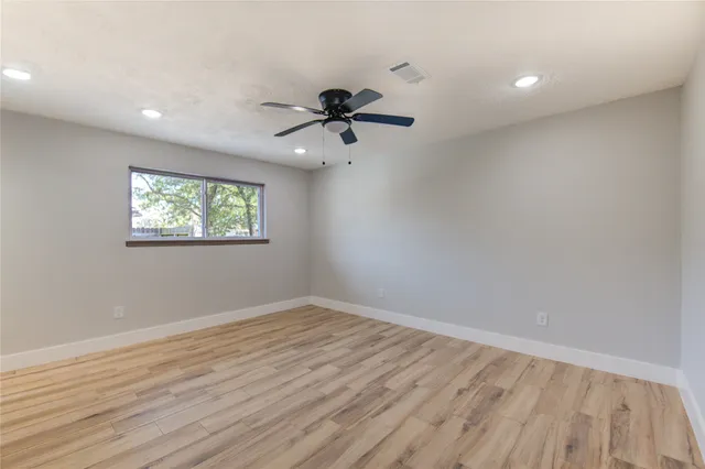 $289,000 | 847 Seamaster Drive, Houston, TX 77062