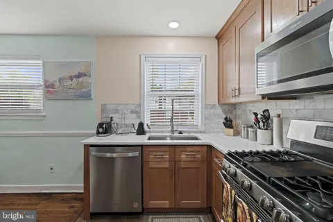 $285,000 | 1204 Cobbs Street, Drexel Hill, PA 19026