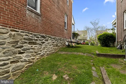 $285,000 | 1204 Cobbs Street, Drexel Hill, PA 19026