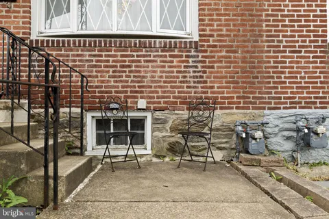 $285,000 | 1204 Cobbs Street, Drexel Hill, PA 19026