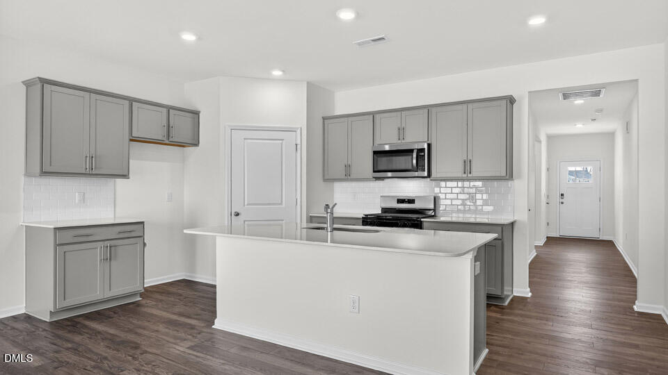 910 Comice Pear Way Willow Spring, NC 27592 - Photo 6 of 30 Kitchen