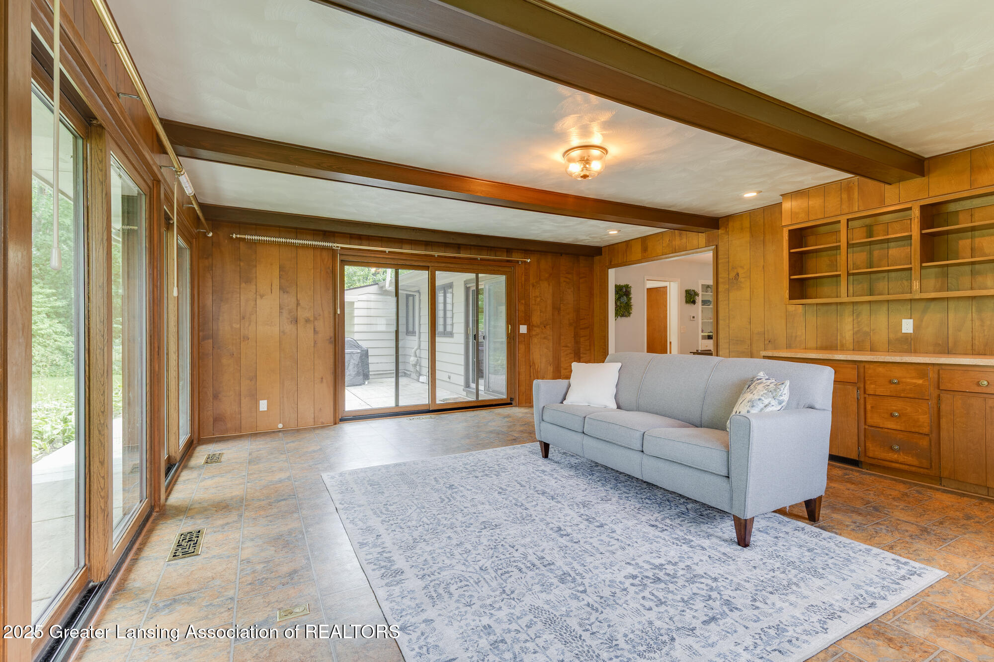 1522 Hitching Post Road East Lansing, MI 48823 - Photo 13 of 34 1552_Hitchingpost_FSBO-62