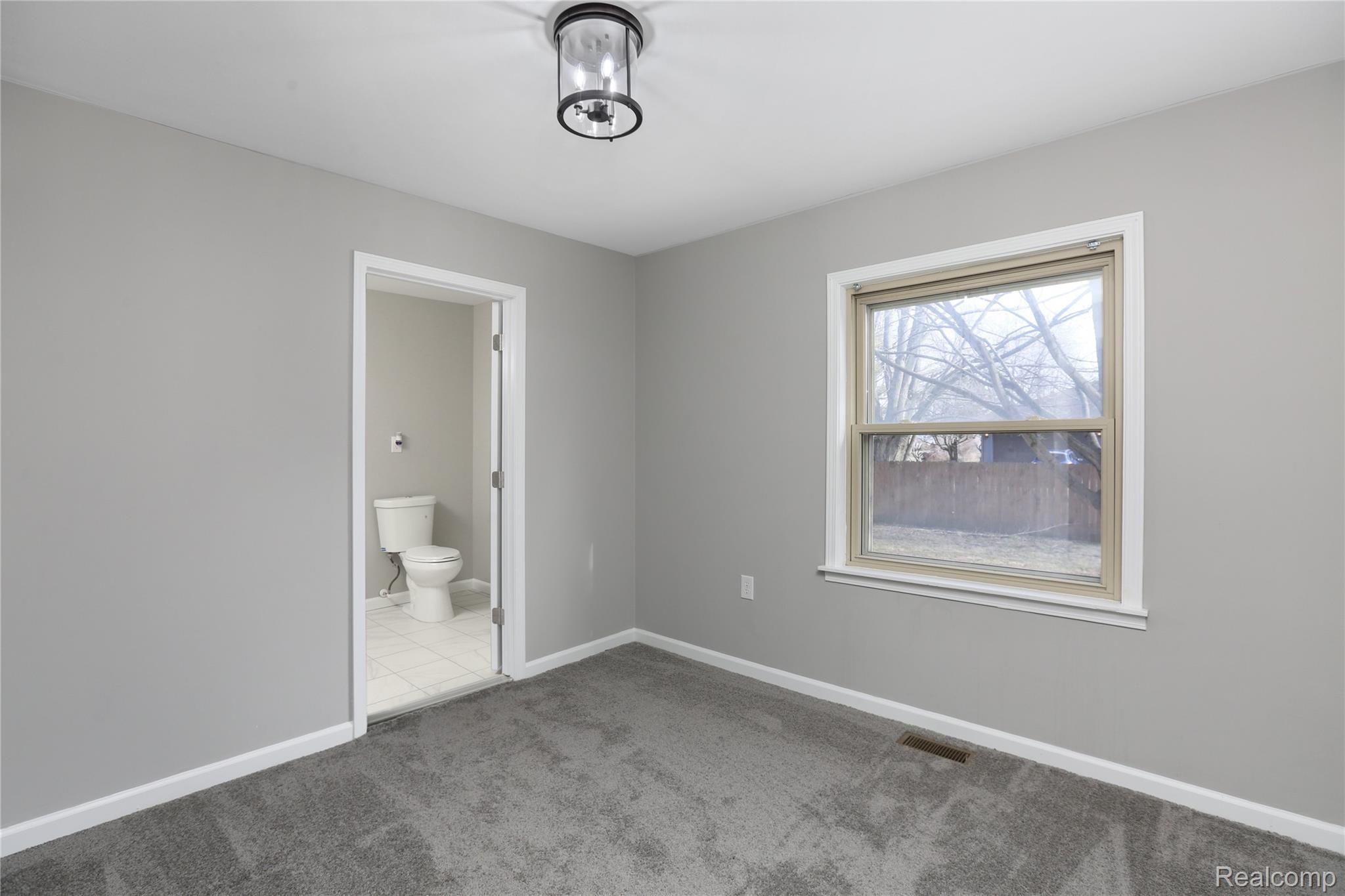 19184 Hannan Road New Boston, MI 48164 - Photo 21 of 48 14-print-19184 Hannan Rd013.jpg