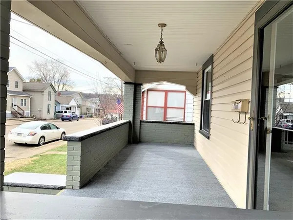 $1,650 | 1459 4th Street, New Brighton, PA 15066