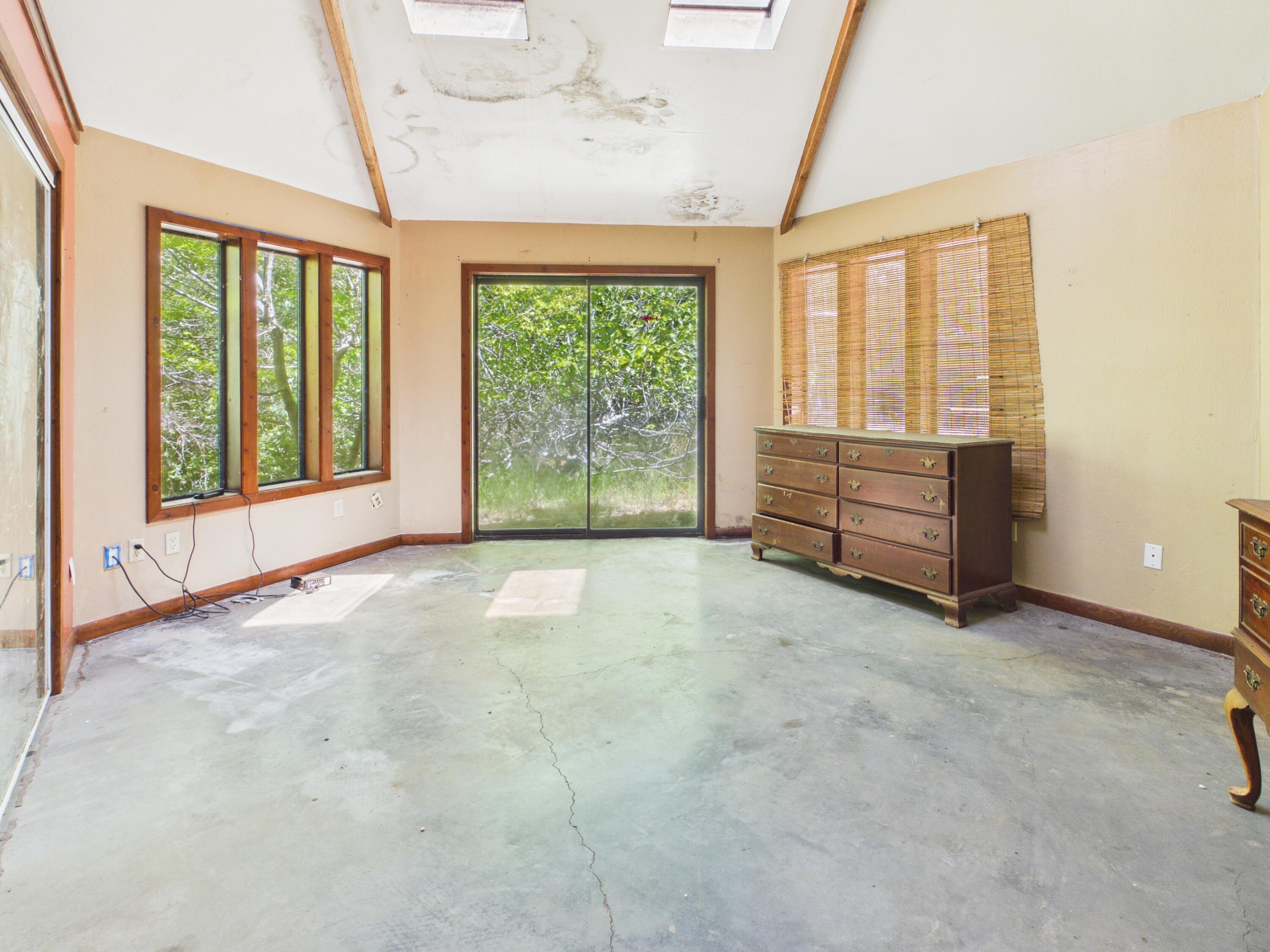 1055 Goodman Ranch Road Garberville, CA 95542 - Photo 17 of 63
