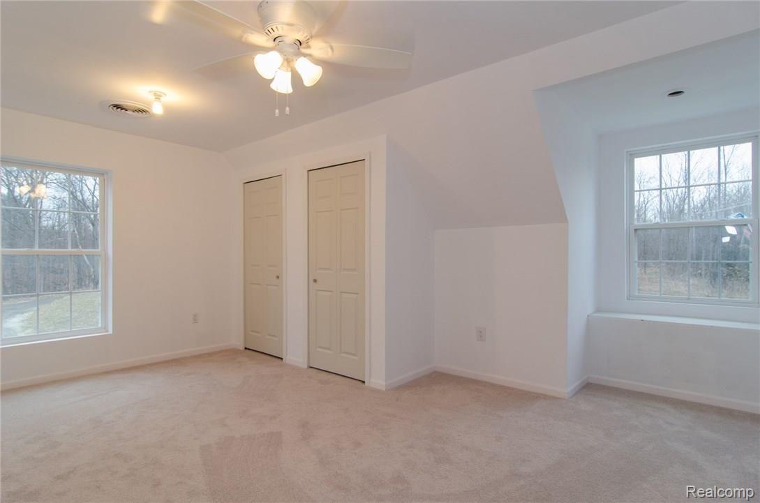 2999 North Eager Road Howell, MI 48855 - Photo 20 of 32 22.jpg