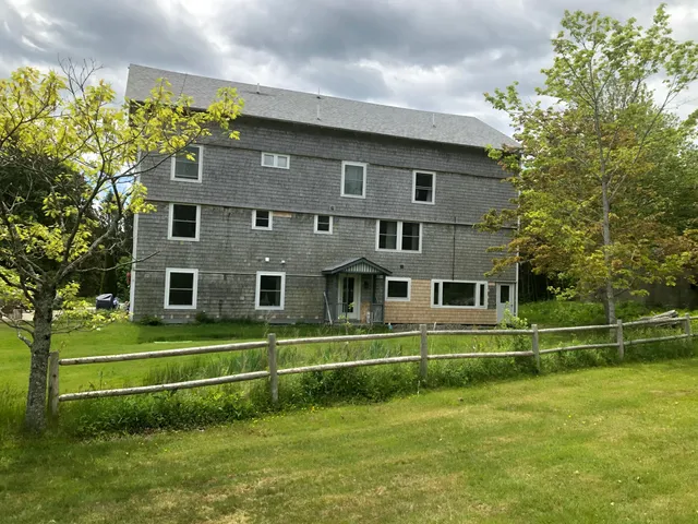 $1,225,000 | 515 Falls Bridge Road, Blue Hill, ME 04614