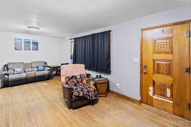 $110,000 | 608 Bottom Street, Pleasant Hill, IL 62366