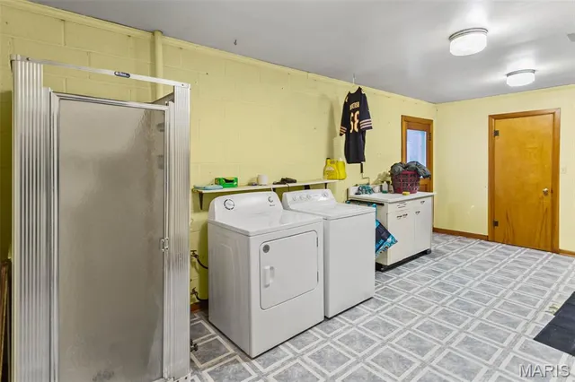 $110,000 | 608 Bottom Street, Pleasant Hill, IL 62366