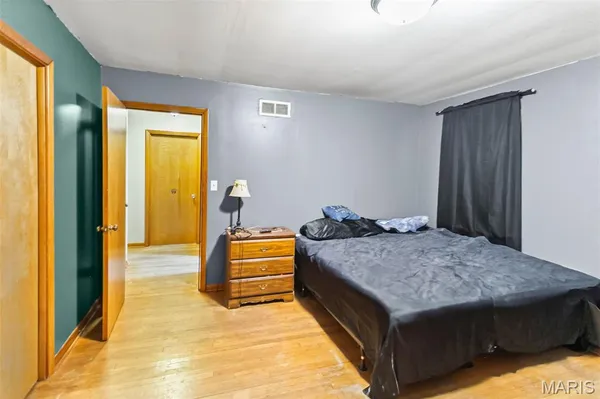 $108,000 | 608 Bottom Street, Pleasant Hill, IL 62366