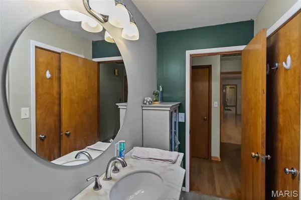 $108,000 | 608 Bottom Street, Pleasant Hill, IL 62366