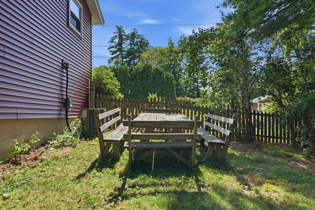 14 Briscoe Road Groveland, MA 01834 - Photo 32 of 39 Gallery Image 32