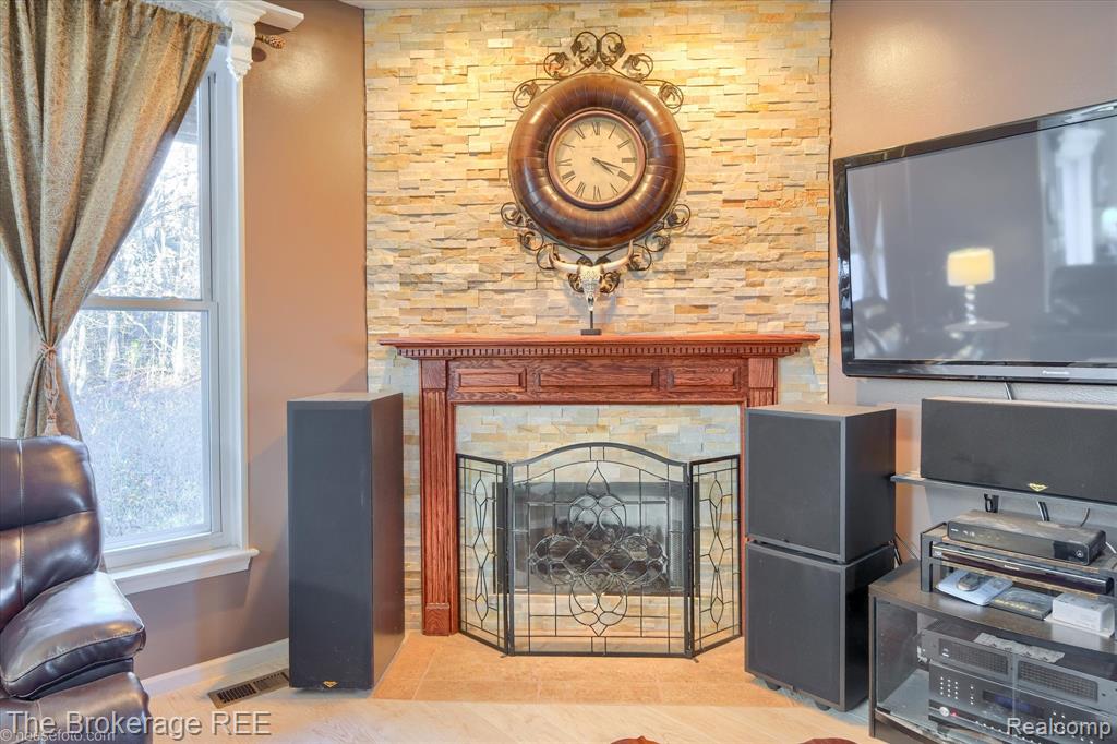 2653 Ravine Side North Howell, MI 48843 - Photo 29 of 67 Gallery Image 29