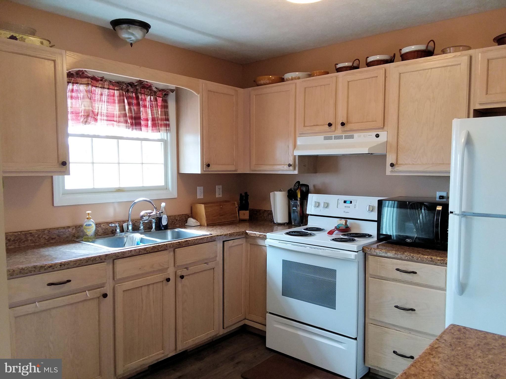 1730 Mt Zion Road Swanton, MD 21561 - Photo 6 of 20 Kitchen