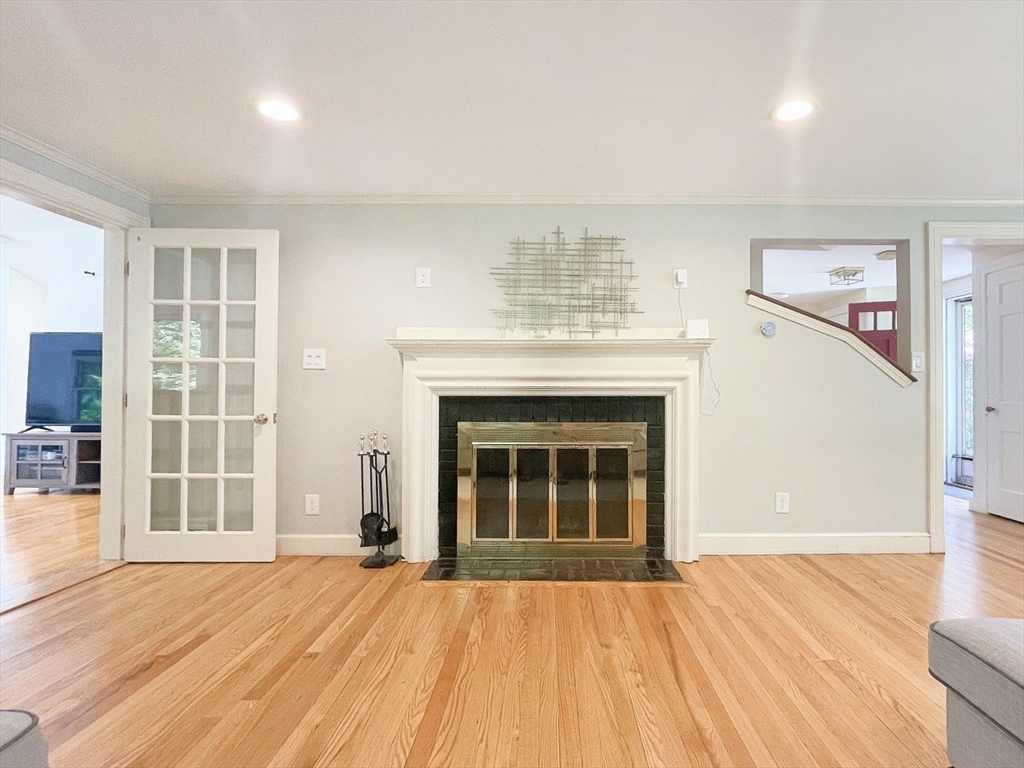 37 Emerson Road Winchester, MA 01890 - Photo 8 of 26