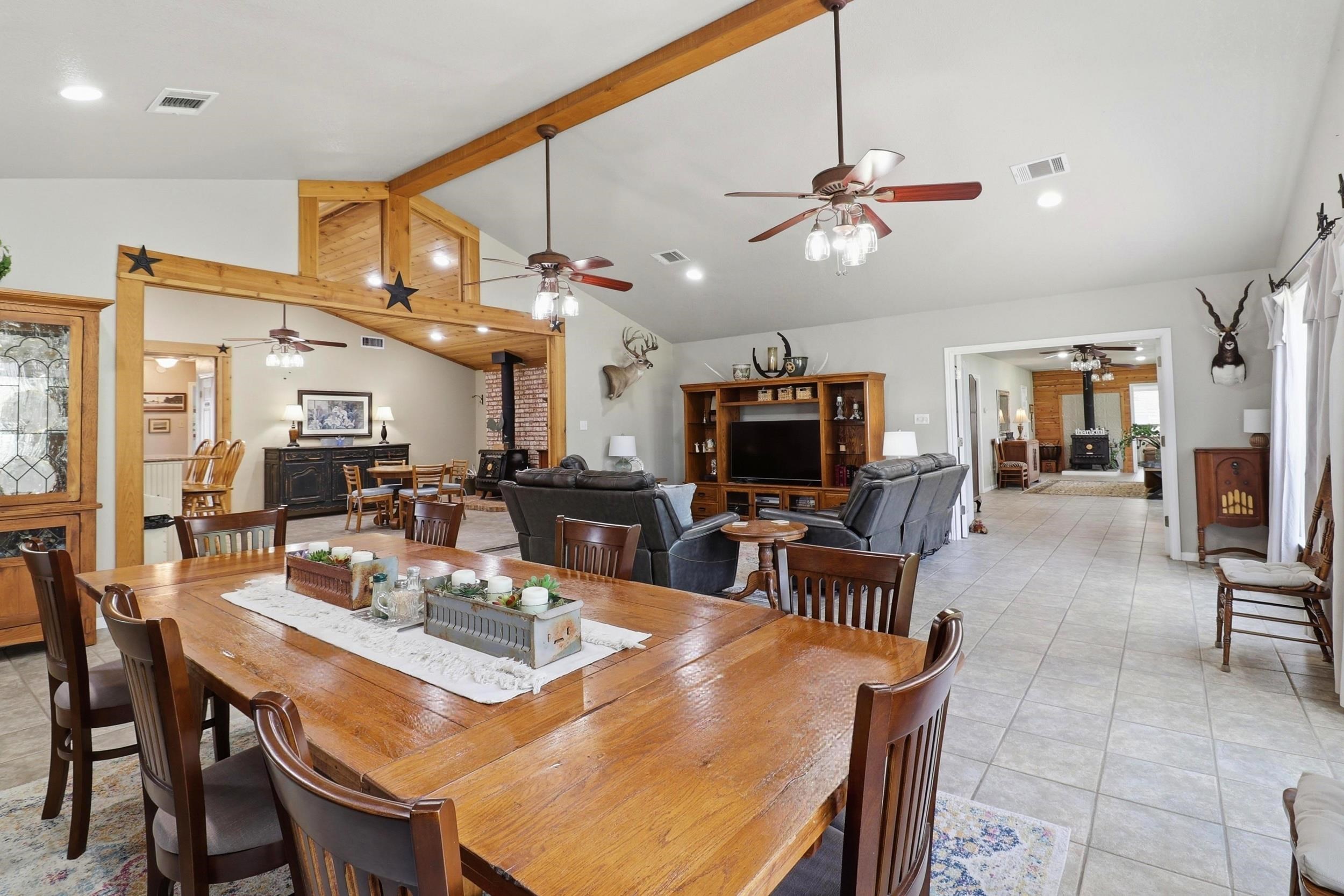 115 Sunset Circle Burnet, TX 78611 - Photo 15 of 45