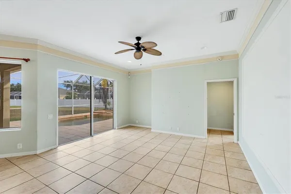 a view of empty room