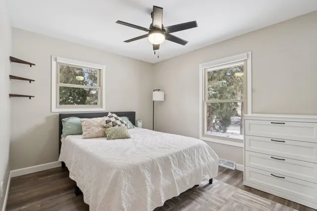 $399,900 | 2117 Sunnyside Drive, Waukesha, WI 53186