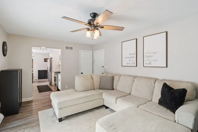 $399,900 | 2117 Sunnyside Drive, Waukesha, WI 53186