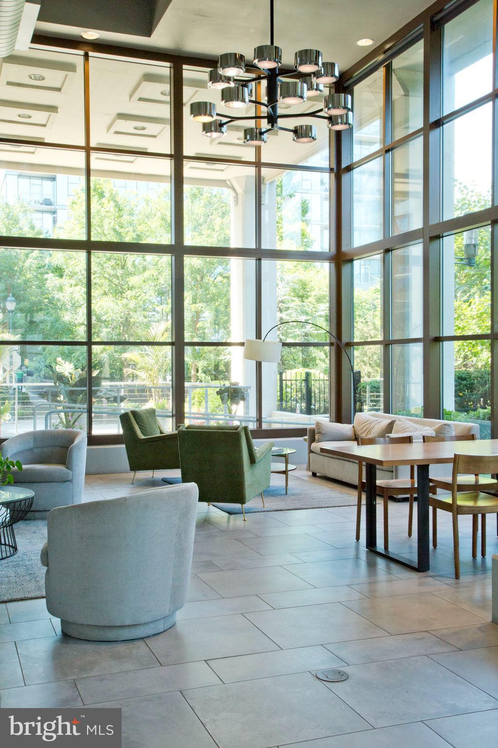 2429 Locust Street, Unit 411 Philadelphia, PA 19103 - Photo 13 of 16