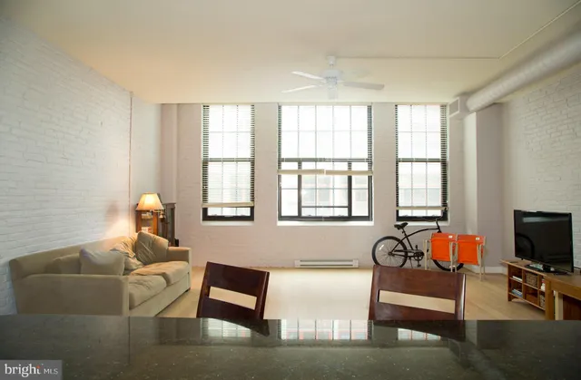 $435,000 | 2429 Locust Street, Unit 411, Philadelphia, PA 19103