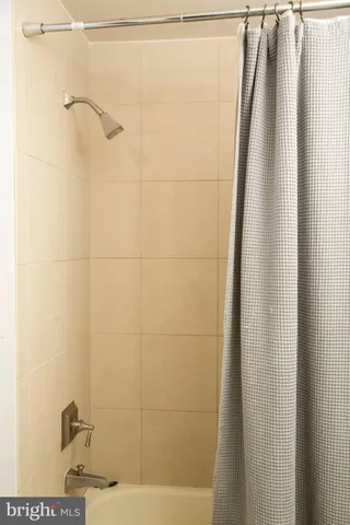 $435,000 | 2429 Locust Street, Unit 411, Philadelphia, PA 19103