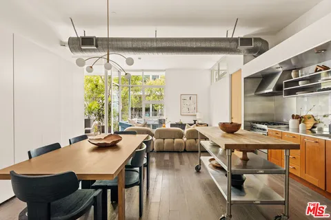 $1,149,000 | 4080 Glencoe Avenue, Unit 217, Marina del Rey, CA 90292