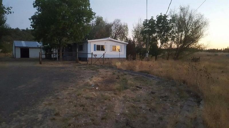 1514 Stevens Road Eagle Point, OR 97524 - Photo 2 of 8 Additional Photo