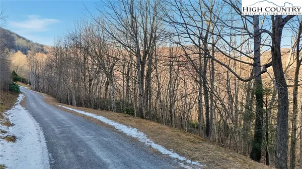 $147,500 | 1 Creek Crossing Drive, Todd, NC 28684