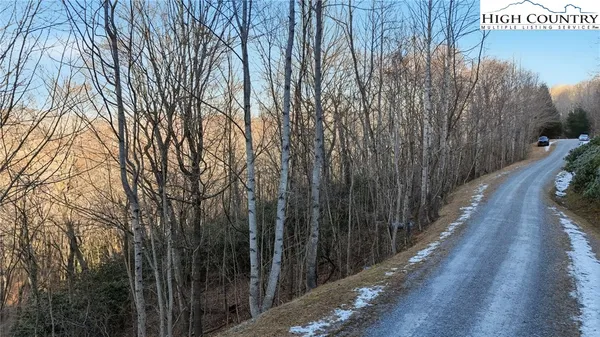 $147,500 | 1 Creek Crossing Drive, Todd, NC 28684